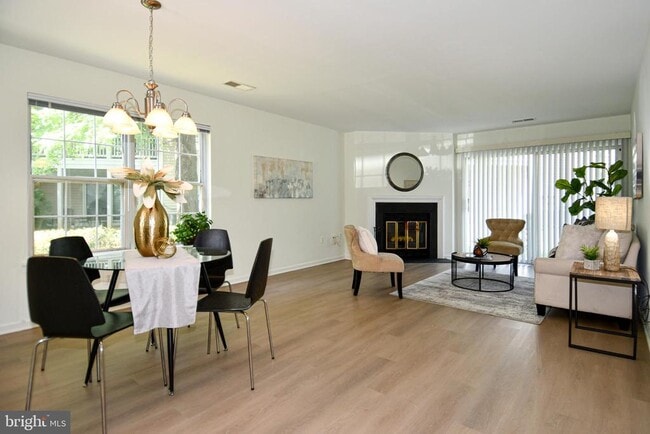 Building Photo - 2797 Yarling Ct