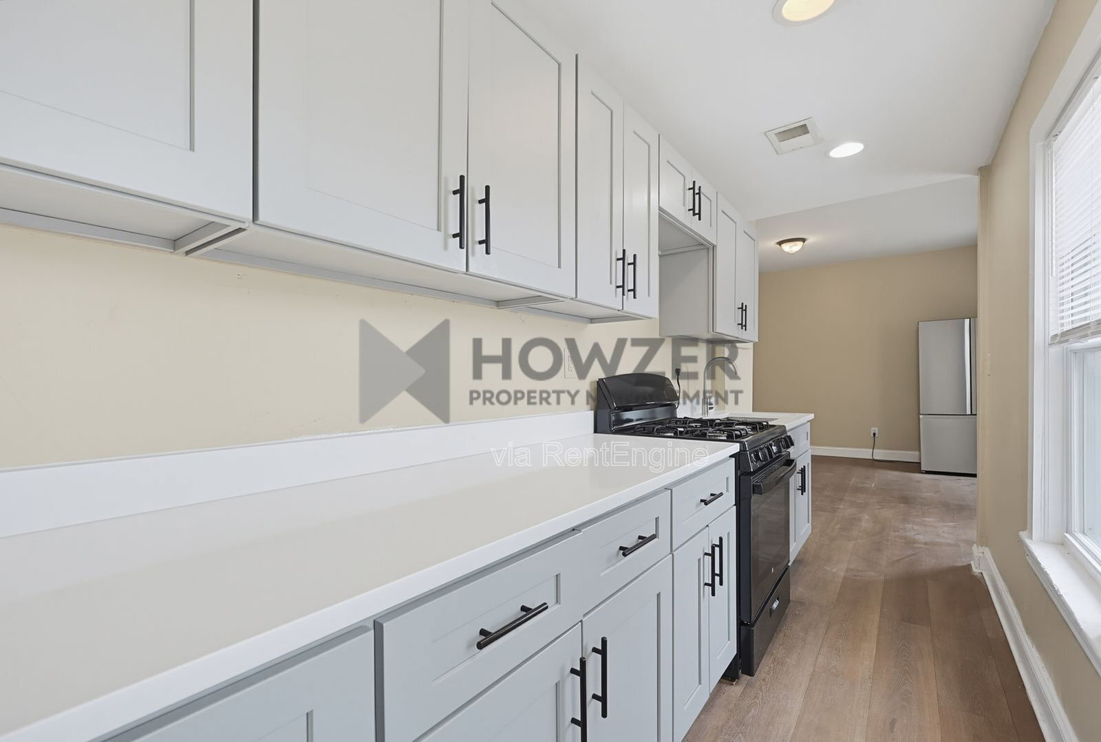 Building Photo - 14-18  Chester Avenue Unit 16