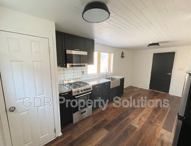 Building Photo - 300 San Pasquale Ave NW