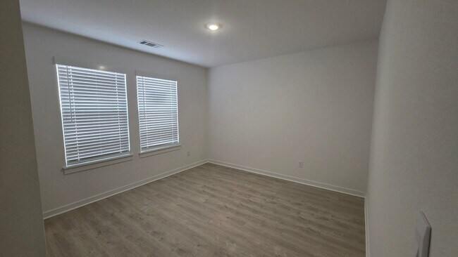 Building Photo - BRAND NEW CONSTRUCTION (4BR/2BA) - Now Leasing for Immediate Move-in