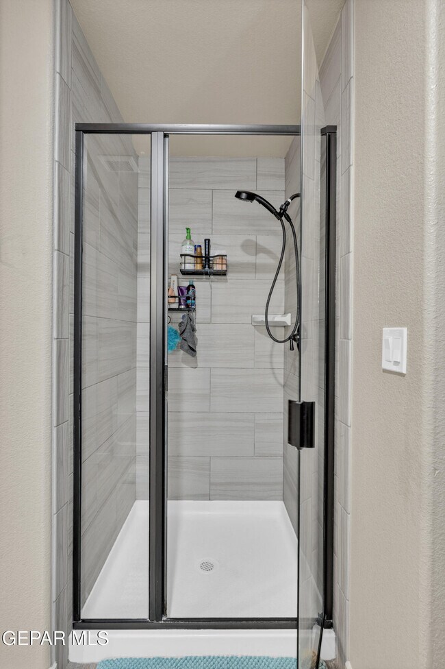 Building Photo - 14953 Willie Worsley Ave