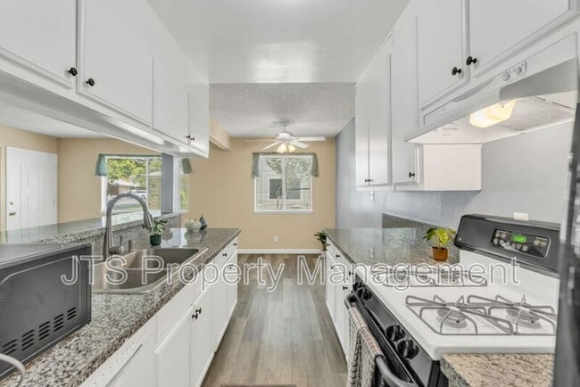 Building Photo - 6436 Bremen Dr