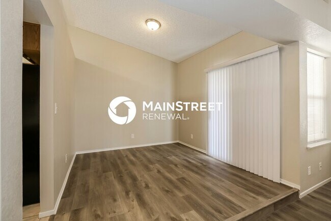 Building Photo - 3 Bedroom Pet-Friendly Home in NORTH LAS VEGAS, NV with Main Street Renewal