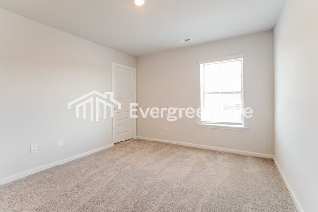 Building Photo - 178 Fenwick Pl