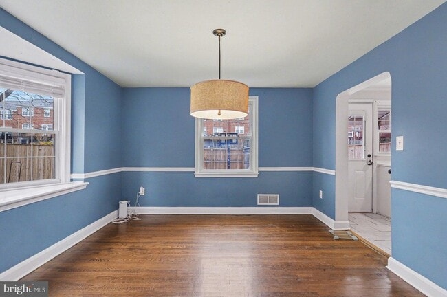 Building Photo - 1546 Putty Hill Ave