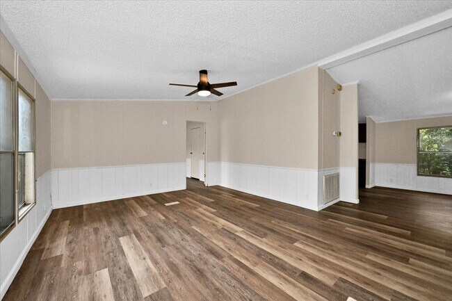 Building Photo - 575 Milligan Rd