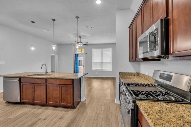 Building Photo - 3430 Redbridge court