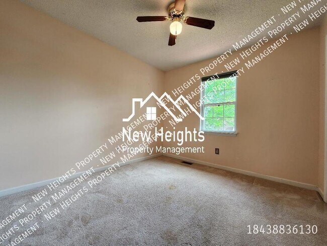 Building Photo - Traditional style home in Citadel Woods!