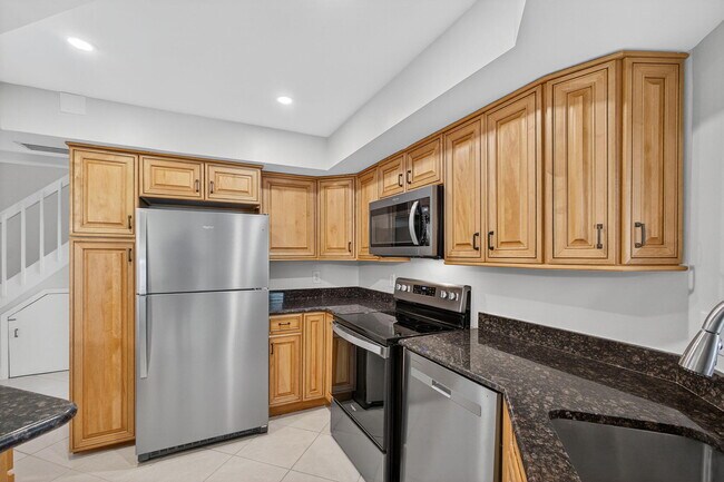 Building Photo - 246 Seabreeze Cir