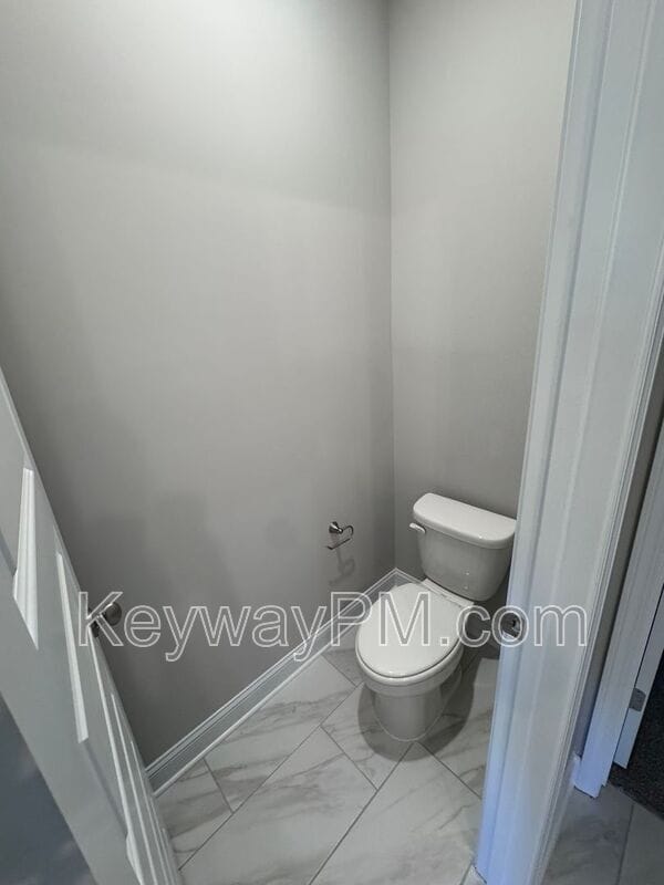 Building Photo - 2106 Denmark Ave SE