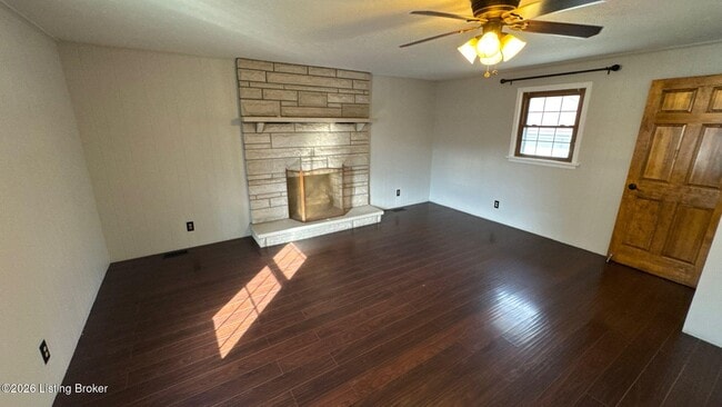 Building Photo - 113 Southview Terrace