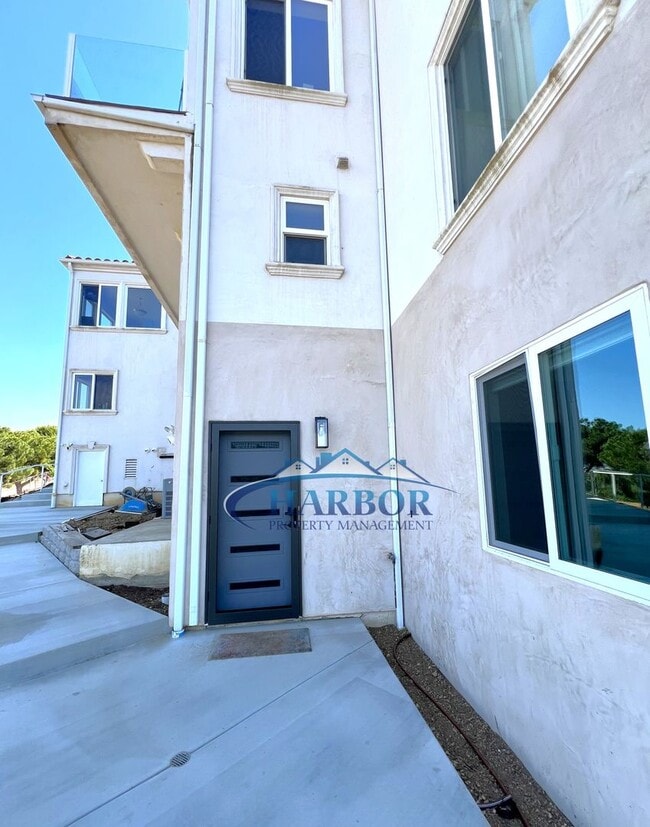 Primary Photo - Charming 1-Bedroom 1 Bath with Nature Access