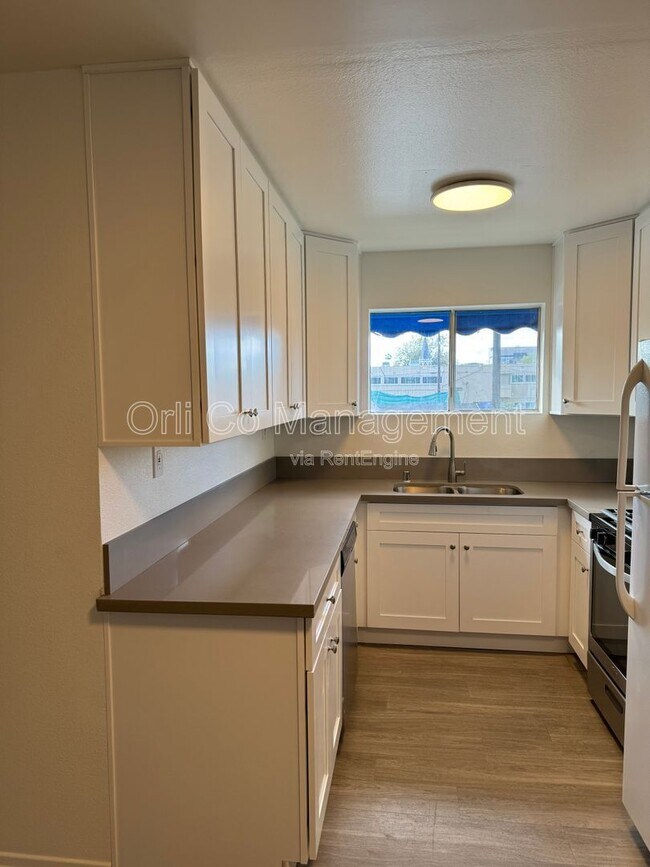 Building Photo - 14333 Haynes St