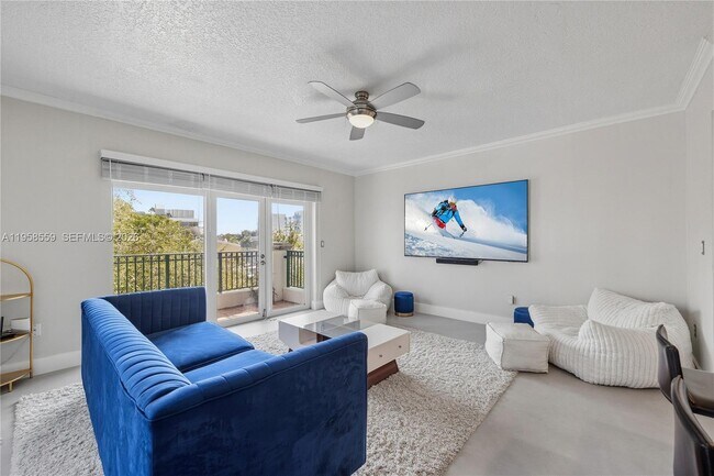 Building Photo - 300 Euclid Ave