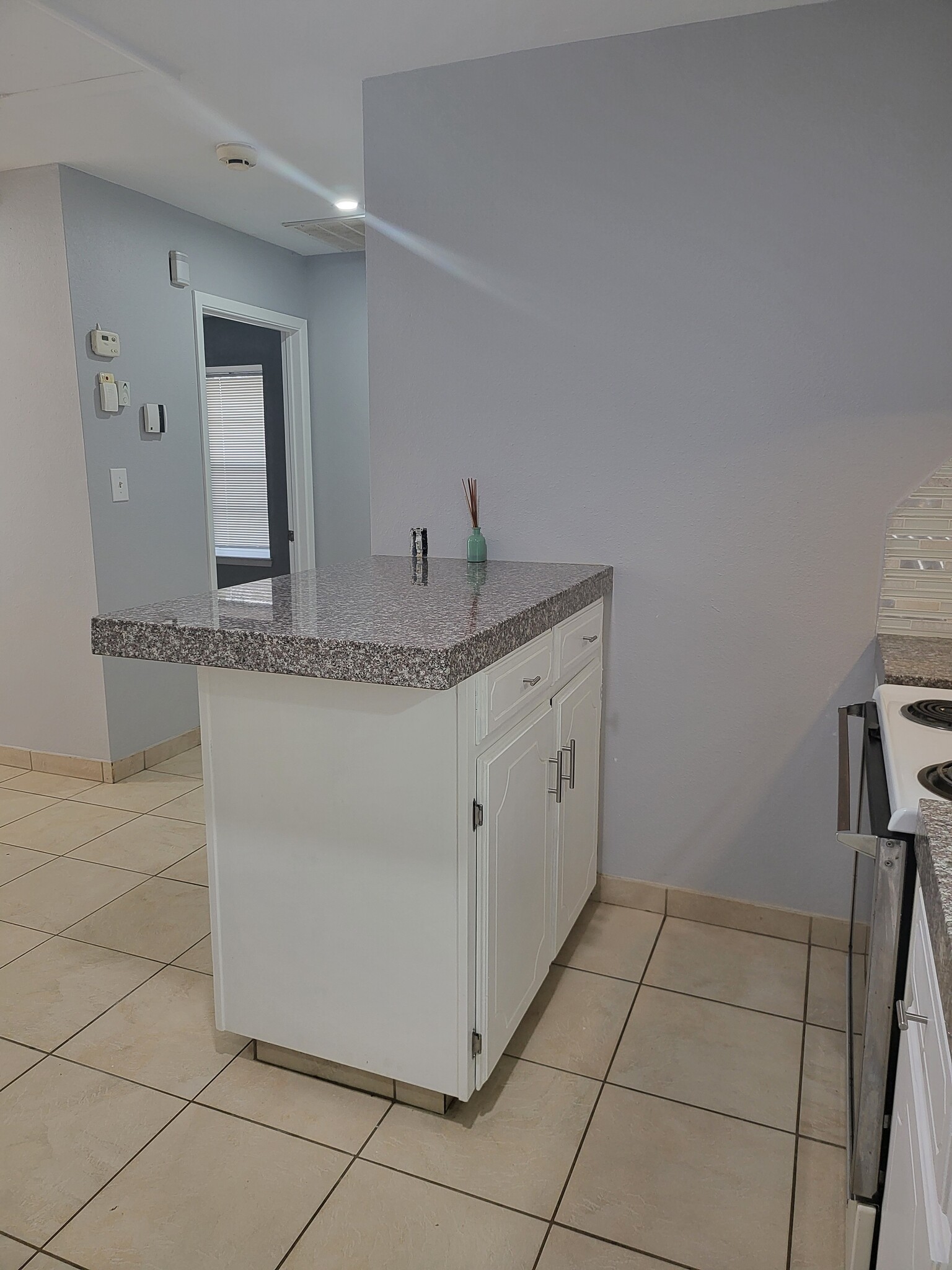 Building Photo - 312 Gastel Cir