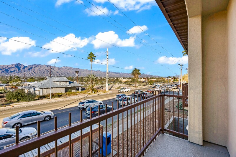 Building Photo - 3820 E Fort Lowell Rd