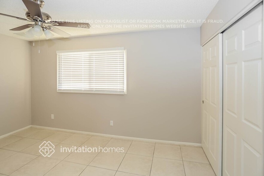 Building Photo - 5726 N 46th Ave