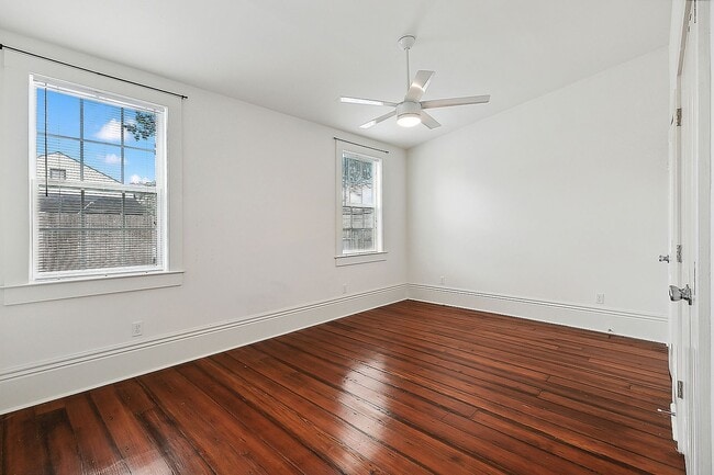 Building Photo - 2123 S Liberty St