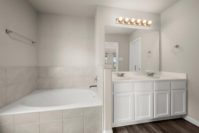 Building Photo - 22127 Regal Heights Dr