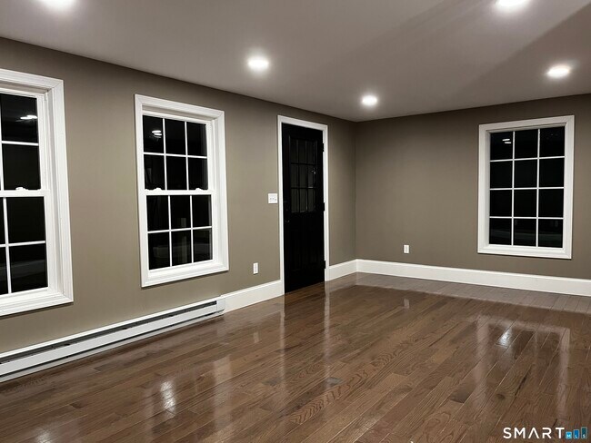 Building Photo - 244 Bigelow Hollow Rd