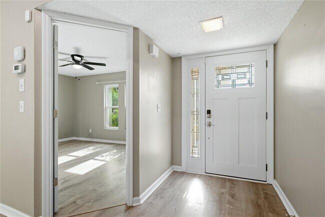 Building Photo - 2914 Cypress Green Dr