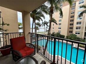 Building Photo - 1801 N Flagler Dr