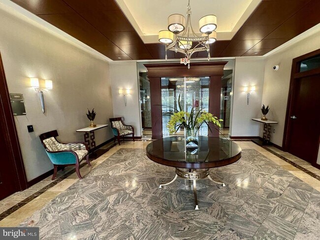 Building Photo - 11760 Sunrise Valley Dr