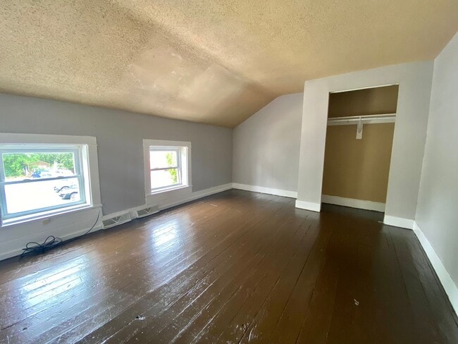 Building Photo - Charming 2BR, 1BA and a bonus room in Lancaster City
