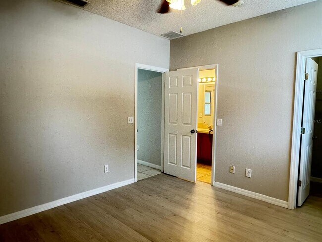 Building Photo - 164 Sigmund Loop