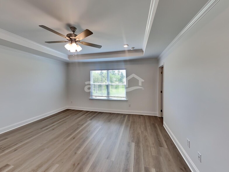 Building Photo - 2108 Williamshire Ln