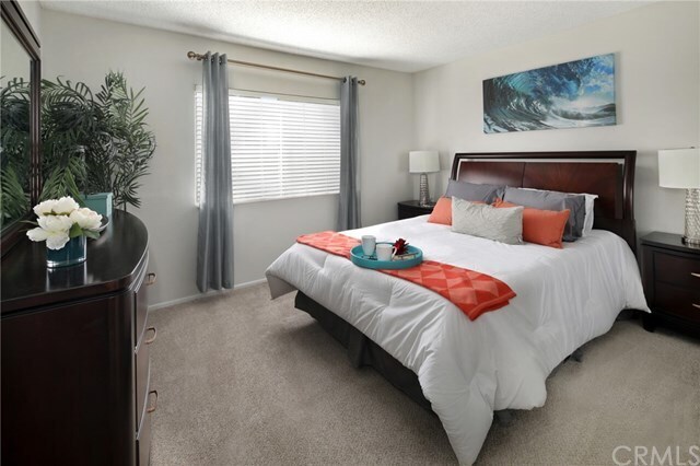 Building Photo - 1080 Grand Ave