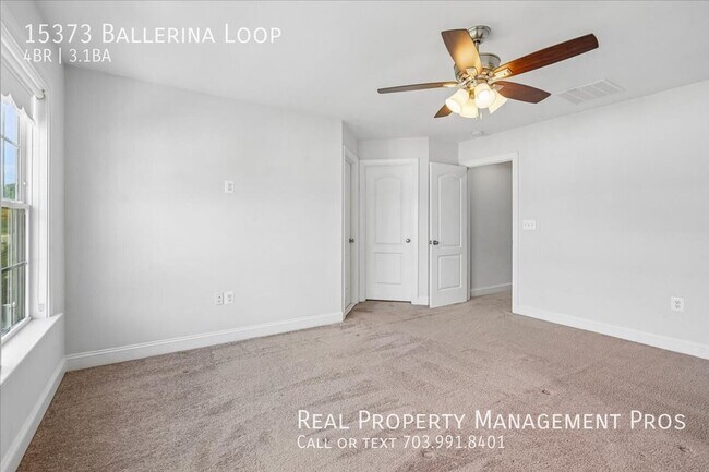 Building Photo - 15373 Ballerina Lp