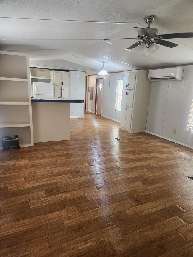 Building Photo - 30626 Beyette Rd