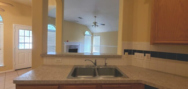 Building Photo - 7227 Colony Bend Ln