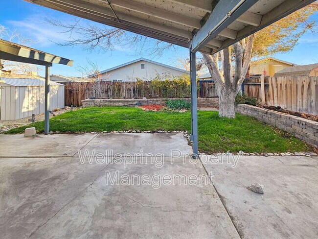 Building Photo - 821 Janelle Ct