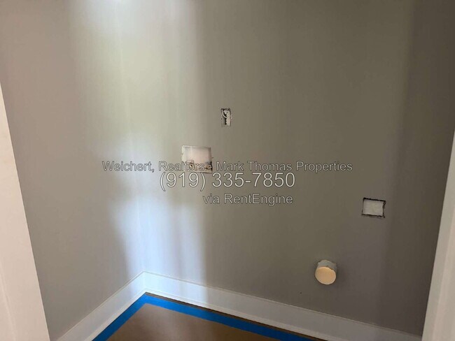 Building Photo - 1203 Fern St