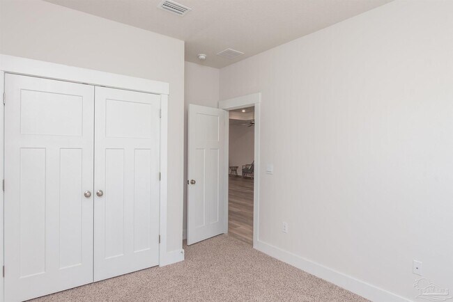 Building Photo - 10629 Davenport Lp