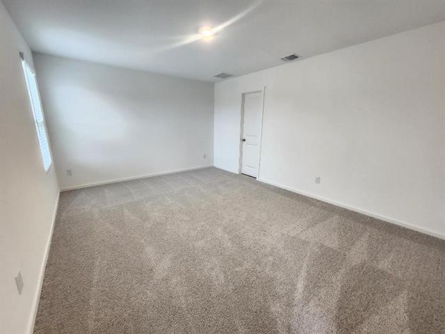 Building Photo - 309 Woodbridge Ln