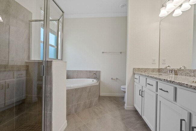 Building Photo - 4240 Lemongrass