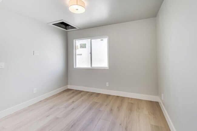 Building Photo - Brand New Renovated 2BR in Prime Dolores Location