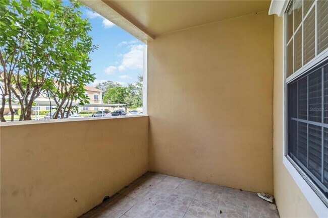 Building Photo - 1125 Villagio Cir