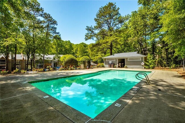 Building Photo - 408 Warm Springs Cir