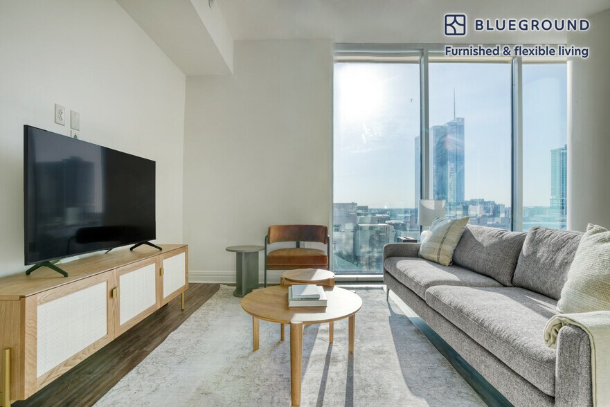 Building Photo - 301 Brazos St