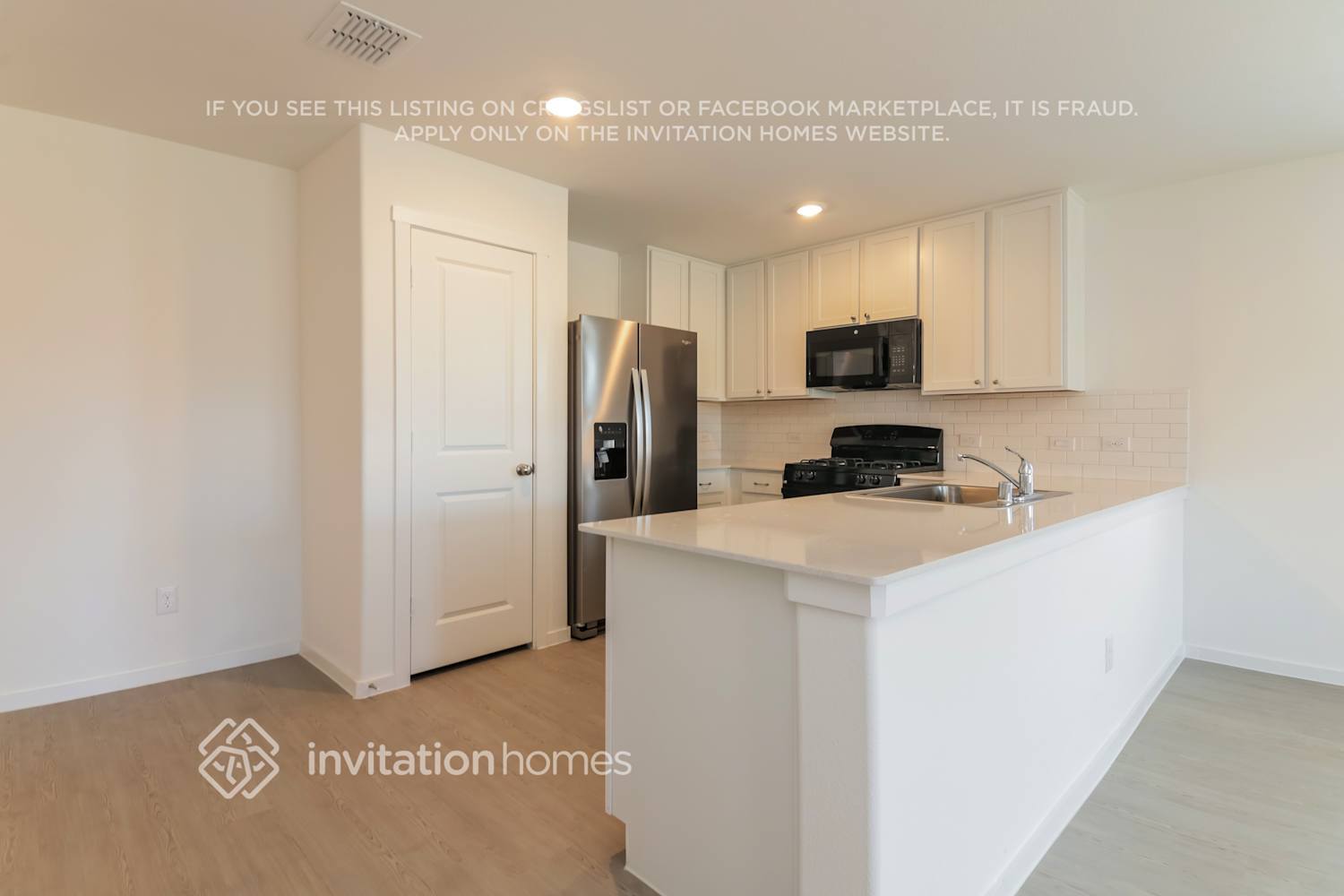 Building Photo - 1724 Poptic Ln