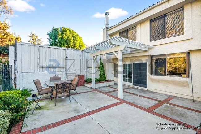 Building Photo - 24675 Mendocino Ct