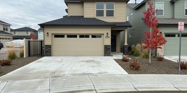 Primary Photo - Moxie Ridge SE Boise heaven #2