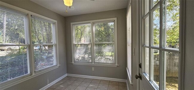 Building Photo - 1205 Edie Ave SE