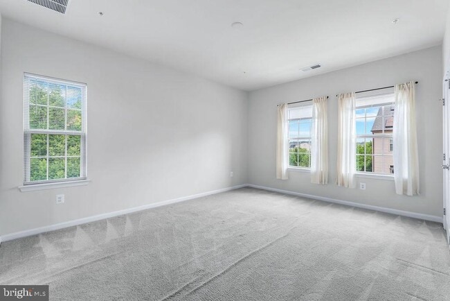 Building Photo - 3025 Frayser Farm Rd
