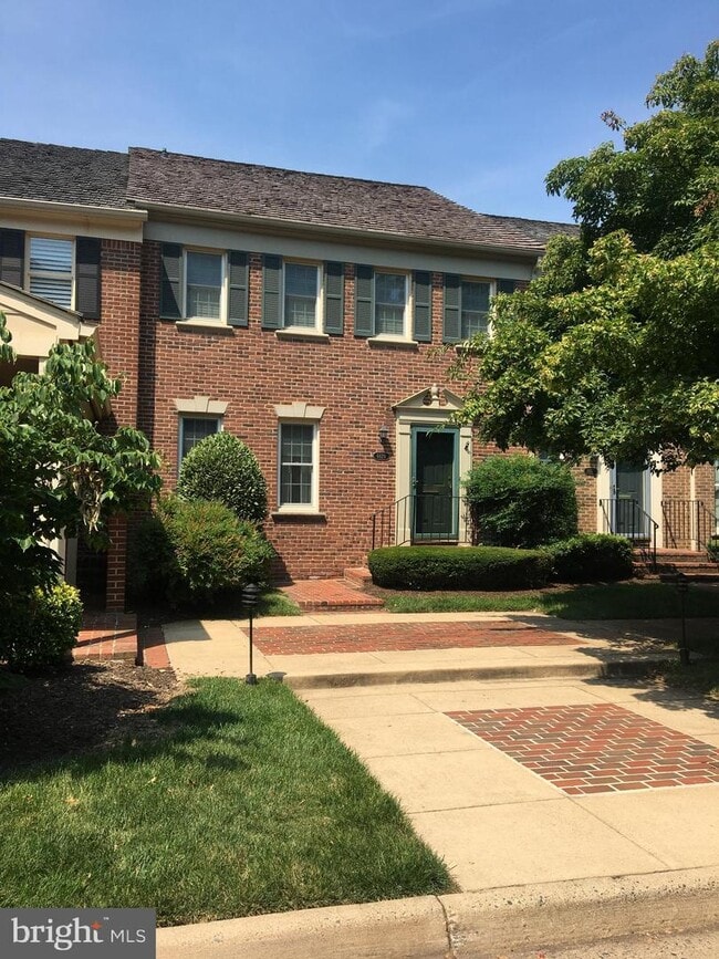 Building Photo - 6629 Madison McLean Dr
