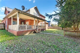 Building Photo - 2265 N Covington Park Blvd